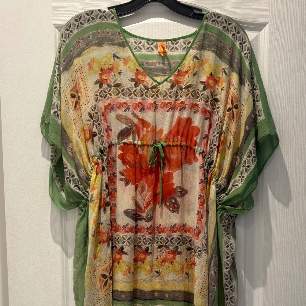 Pinkerton 100% silk top